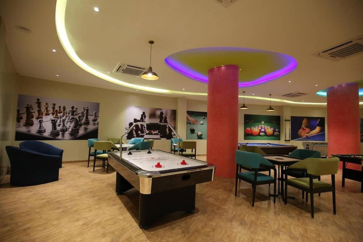 Apartment Rajhans Belliza Luxurious *