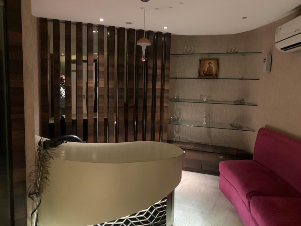 Apartment Rajhans Belliza Luxurious Surat
